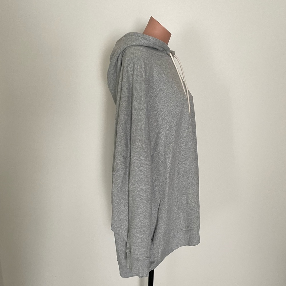 J. Crew 2XL Heather Grey University terry oversized hoodie
Item BD693 - Picture 4 of 5